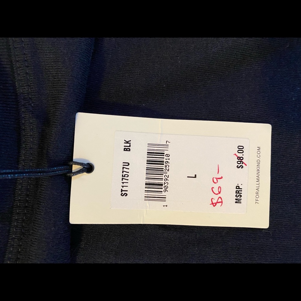 Only tried on once